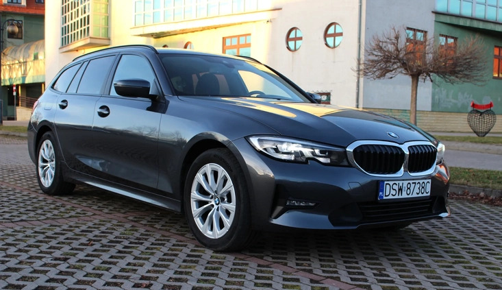 BMW Seria 3 cena 78400 przebieg: 122185, rok produkcji 2020 z Świdnica małe 781